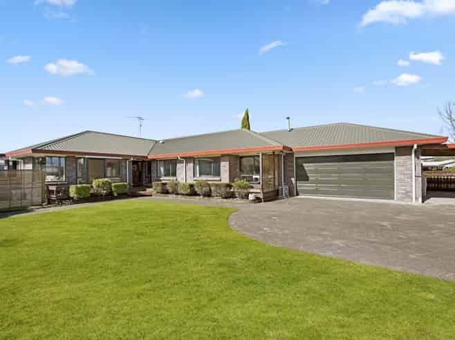 27 Halcione Close, Flagstaff