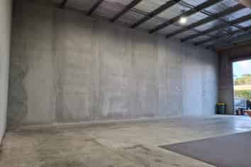 Great Value Industrial & Office - Rent Reduced! 