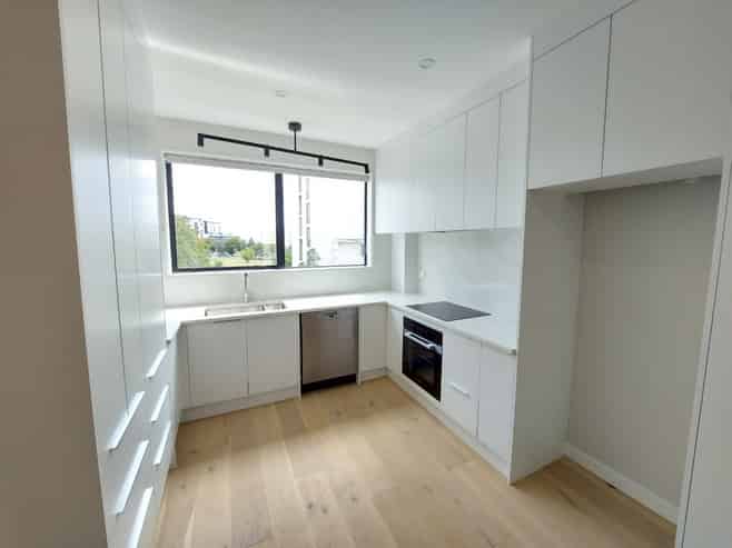 30C Claude Road, Epsom