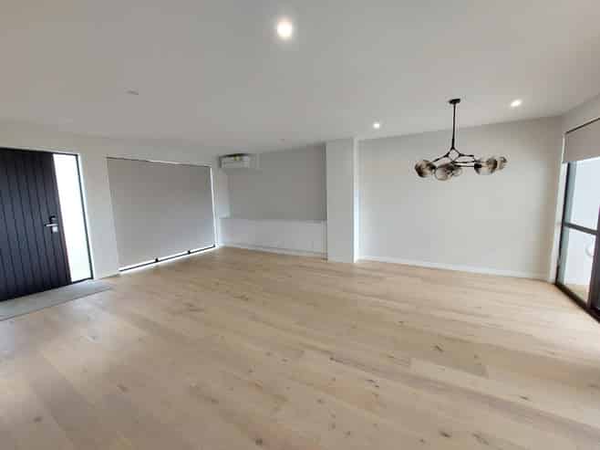 30C Claude Road, Epsom