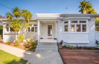 28 Haig Avenue, Three Kings