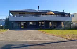 221 Beverley Terrace, Whangamata
