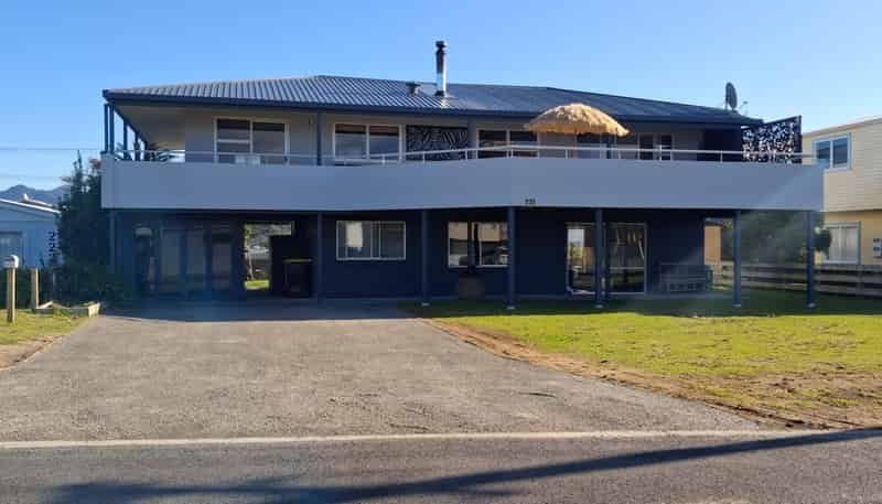 221 Beverley Terrace, Whangamata