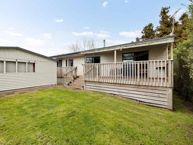 3A Sandleigh Road, Hamilton Lake