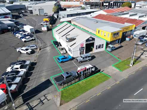CBRE | High-Profile Industrial Warehouse