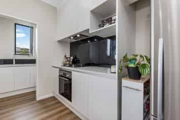 2 Poutawa Lane, Clarks Beach