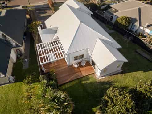 77 Kahira Crescent, Papamoa