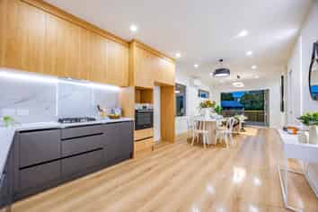 16C Blue Gum Rise, Sunnyhills