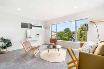 16C Blue Gum Rise, Sunnyhills