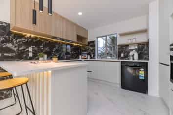 B/50 Arawa Street, New Lynn