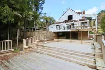 458  Ponga Road , Opaheke