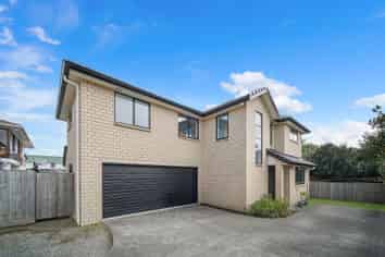 3/374 Main Road, Huapai