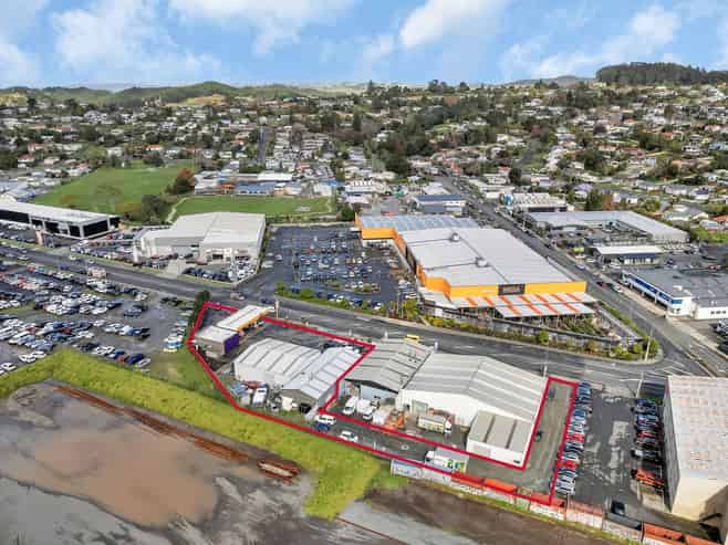 Split-risk investment anchored by Z Energy