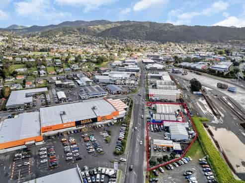 Split-risk anchored by Z Energy – $3.25M (6.6%)