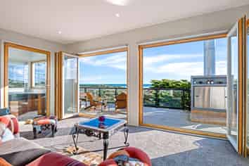 5 Somerset Grove, Waitarere Beach