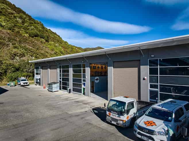 Sought after business park!