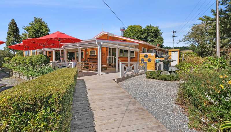 3815 State Highway 2, Mangatarata