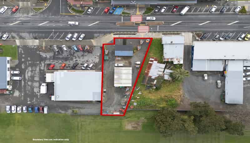 23 Orchard West Road, Ngatea