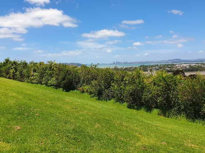 27A Pahi Place, West Harbour