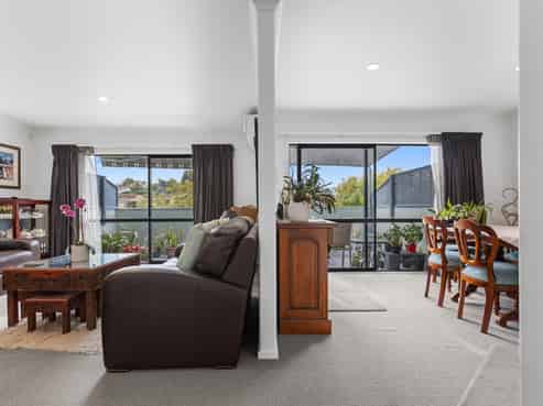 25 Matawha Way, Brookfield