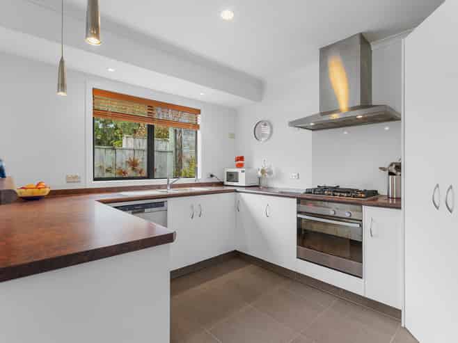 25 Matawha Way, Brookfield