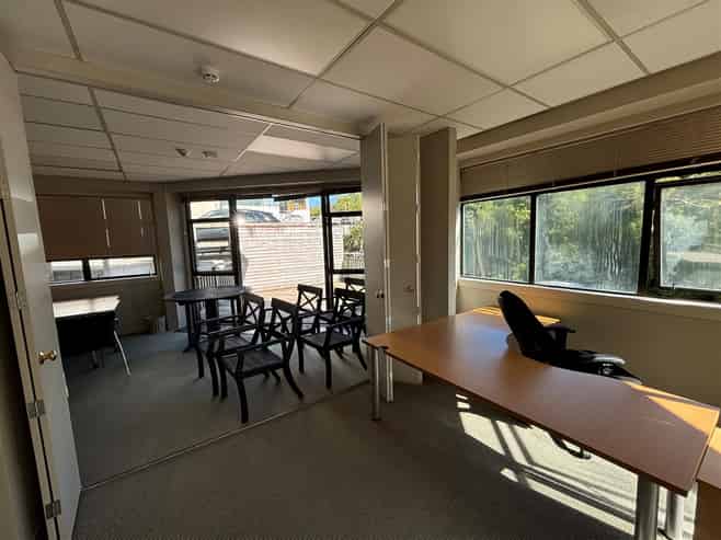 Standalone Office in Grafton