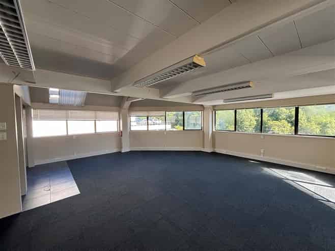 Standalone Office in Grafton