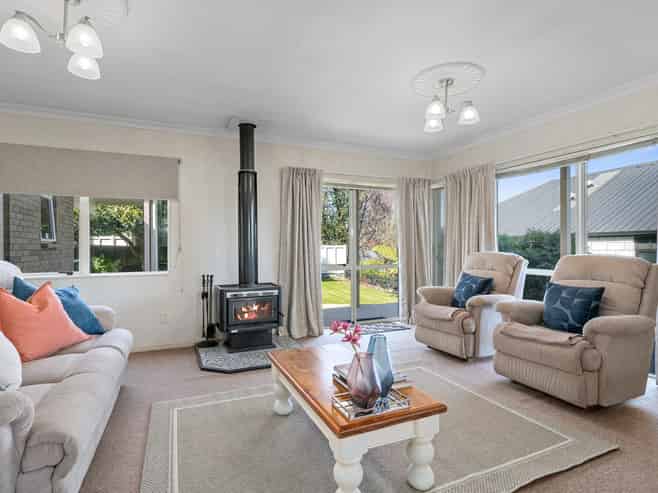 70 Rangatira Road, Cambridge
