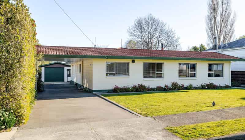 16 Baring Street, Bunnythorpe