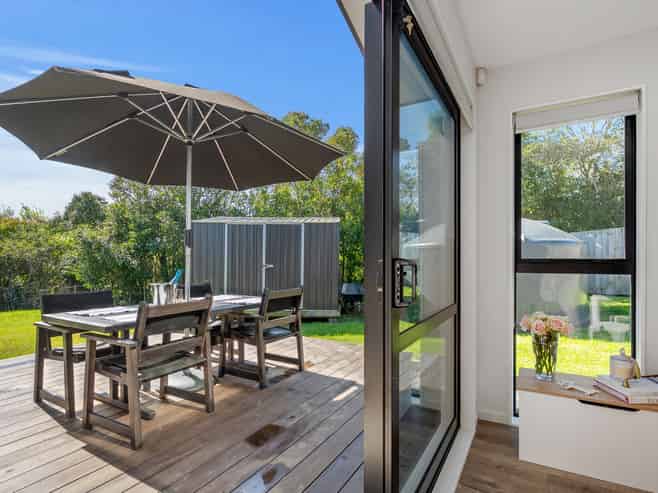 18 Taupata Lane, Helensville