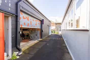 Superb Devonport Studio