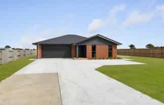 26 Chute Street, Normanby