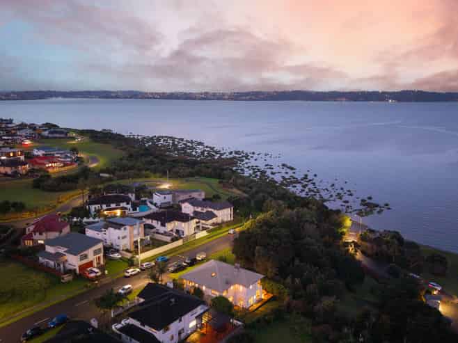 67 Harbour View Road, Te Atatu Peninsula