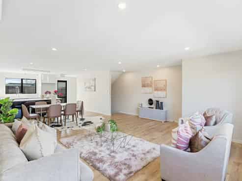 8/273 Mt Albert Road, Sandringham