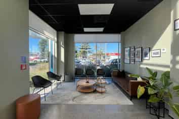 HIGH-PROFILE GF MANUKAU OFFICE

