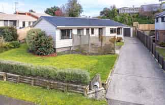 37 Bens Place, Springvale