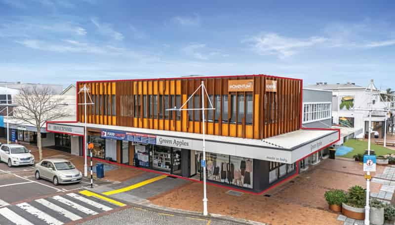 136 Willow Street, Tauranga