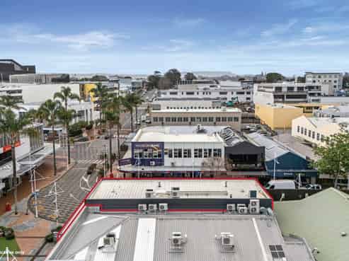 Small footprint, bold presence - city centre gold!