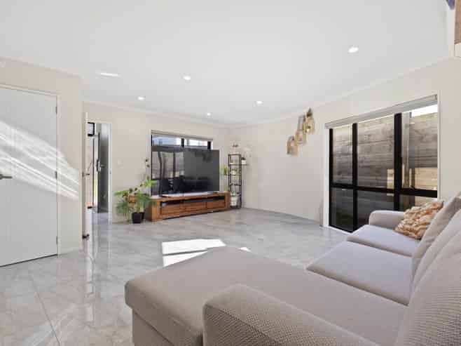 4 Hillside Road, Papatoetoe
