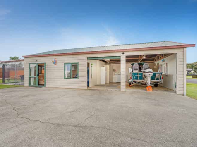25 Whitby Avenue, Whitianga