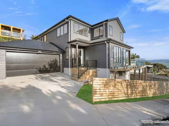 18 Mariners View Road, Beach Haven