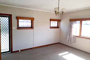 110 Melrose Road, Hillsborough