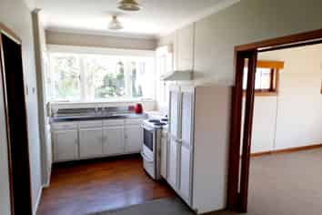 110 Melrose Road, Hillsborough