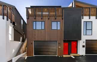 11 Stockden Place, Karori