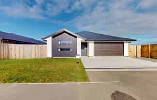 142 Trevors Road, Elgin