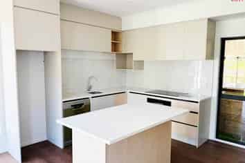 1/23 Melton Road, Mount Wellington