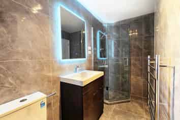 1/23 Melton Road, Mount Wellington