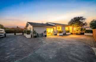 14 Station Road, Takanini