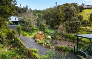 51 Rigden Road, Opua