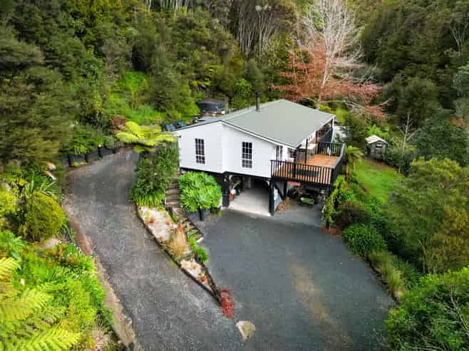 51 Rigden Road, Opua